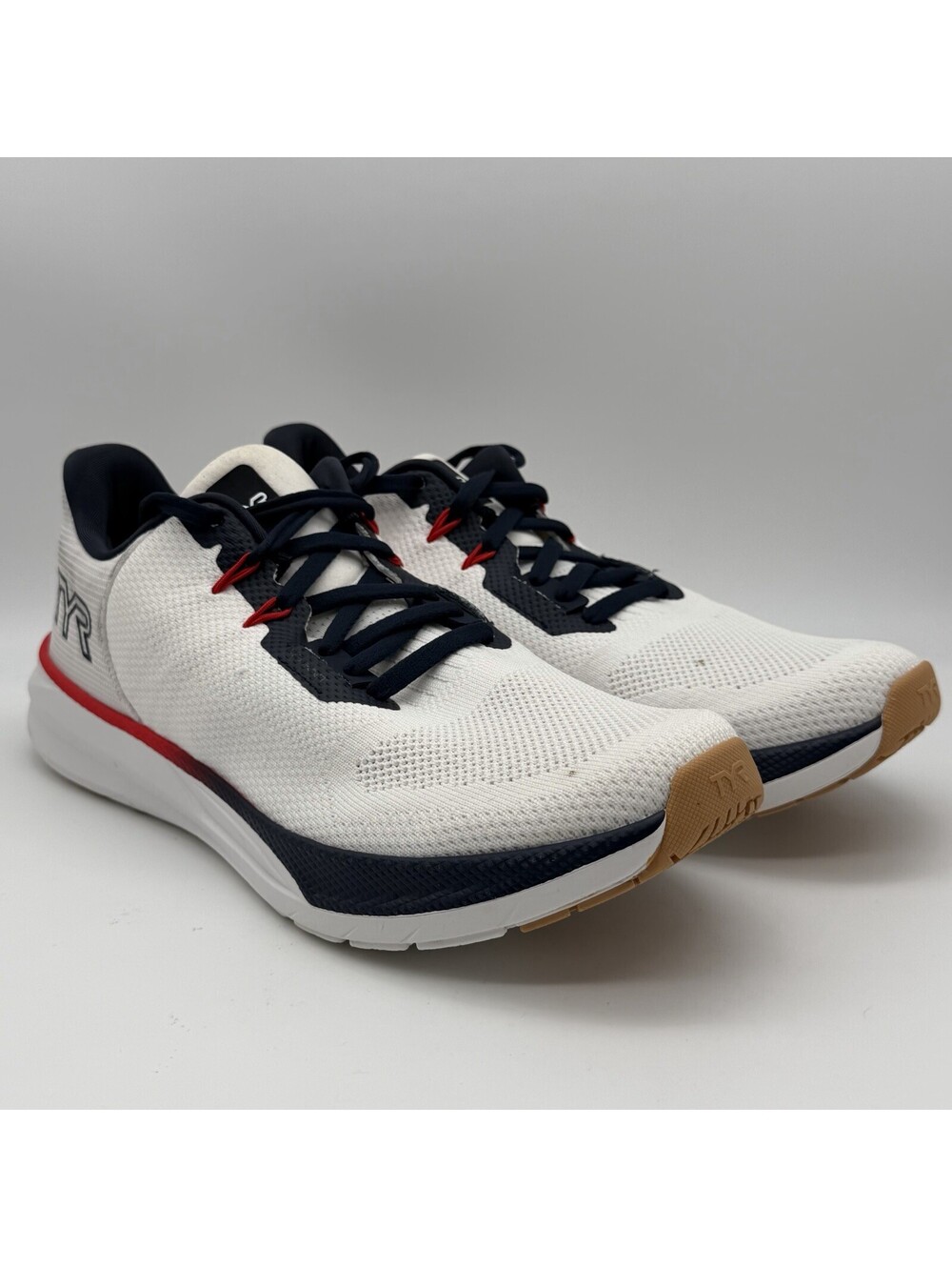 TYR Techknit RNR-1 Running Shoes Men’s 10 Women’s 11.5 White Navy Red